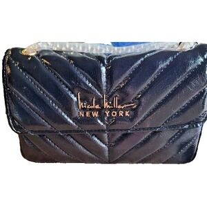 Nicole Miller New York Black Chevron Quilted Crossbody Bag HBNM-423-00003B-26
